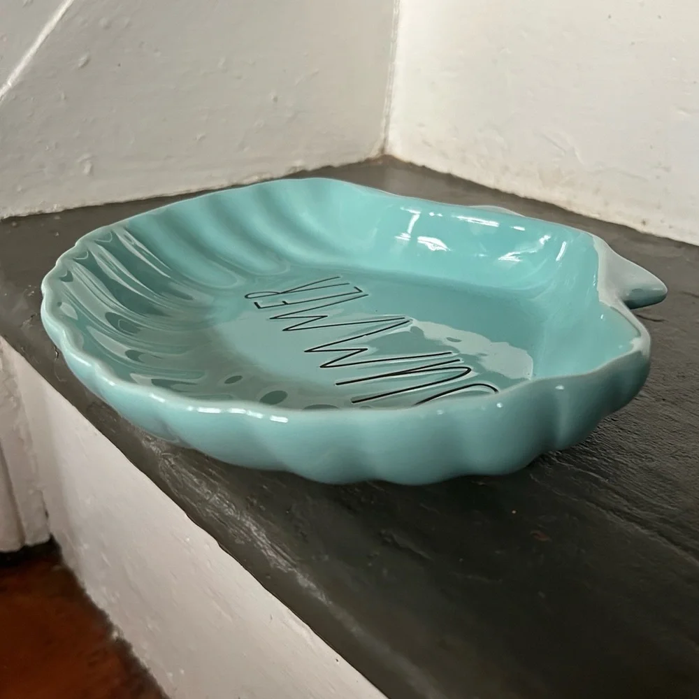 Rae Dunn SUMMER Shell Dish - Picture 4 of 8